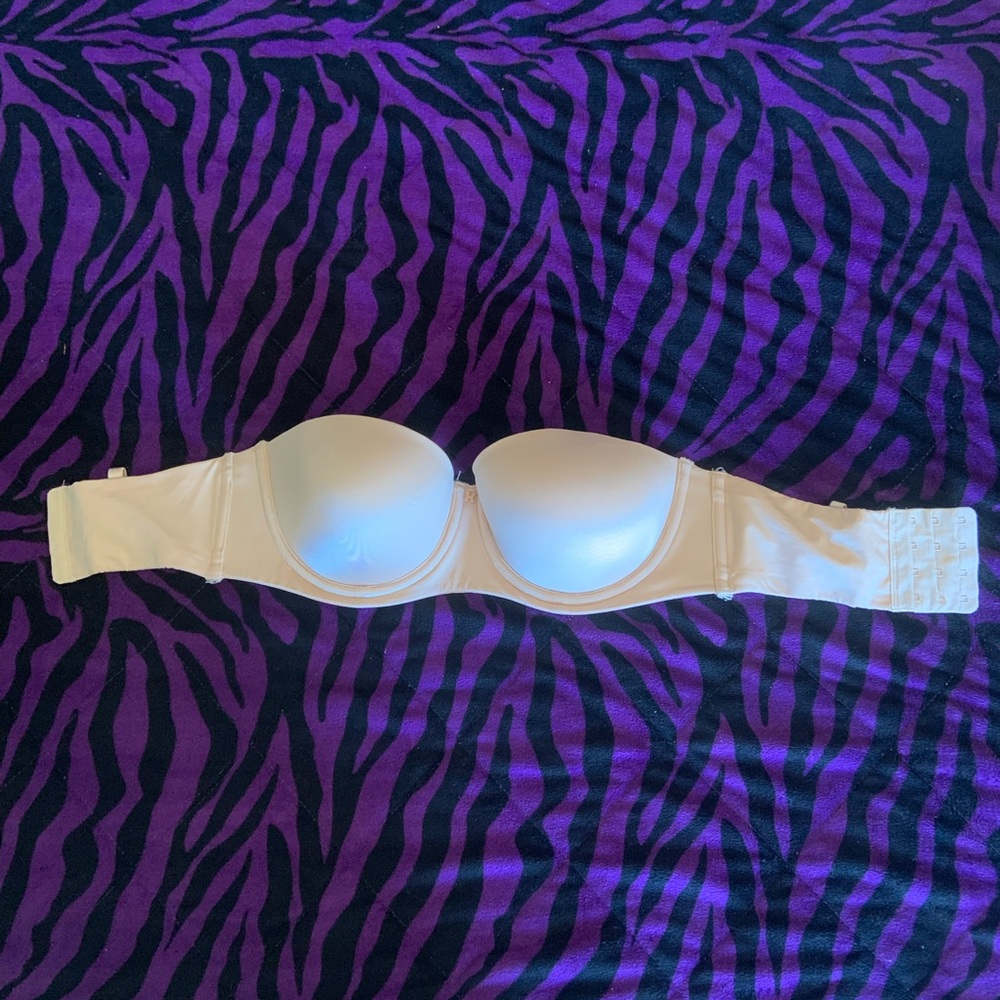 Savage X Fenty Cream Strapless Bra